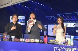 LPL解说迎来大变天！Rita成为LPL解说一姐，瞳夕疑似被优化