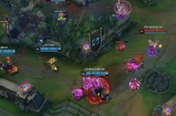 LOL赛事对决精彩(cǎi)，三(sān)国邀你(nǐ)赴(fù)謀(móu)略盛宴