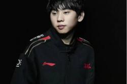 LOL：阿(ā)乐直播诉苦收入低 退役选手生活天差地别！