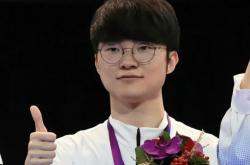 不(bù)愧(kuì)是最(zuì)重(zhòng)视电竞的国家(jiā)，韓(hán)国高一(yī)课本更新(xīn)，将亚运会LOL写進(jìn)教材(cái)