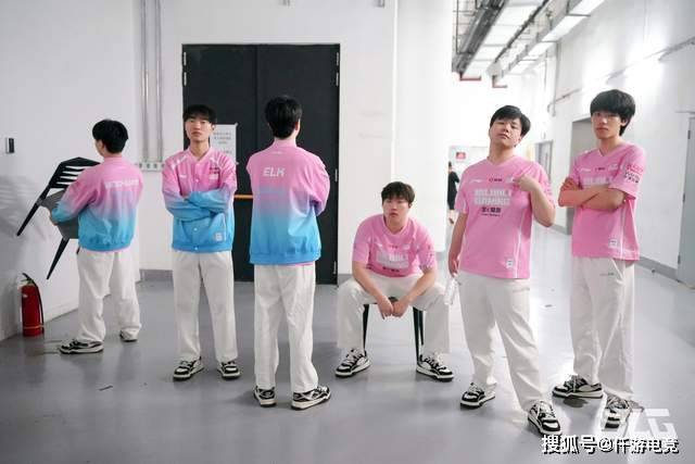 LOL：BLG被曝不是全华班，只因打野Shadow护照是意大利！