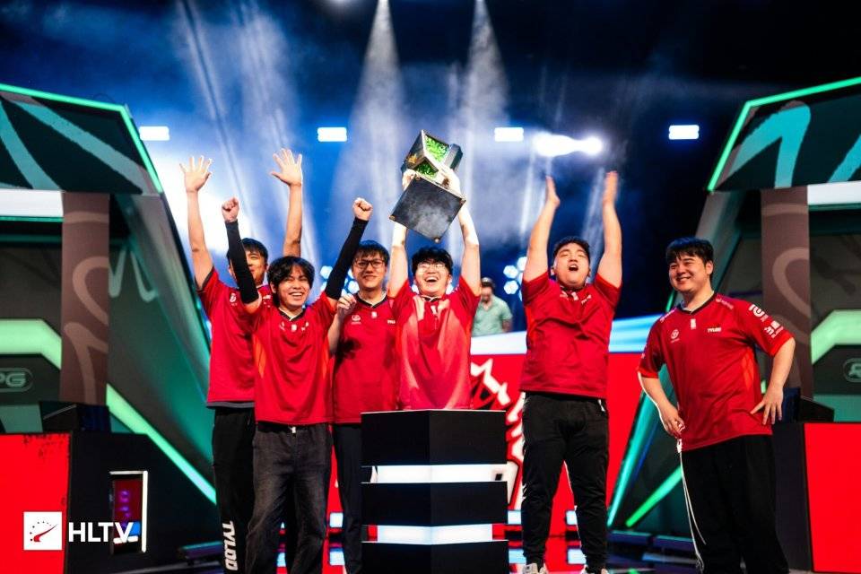 CNCS迎来了久违的冠军！CN.LOL什么时候才能重铸荣光？