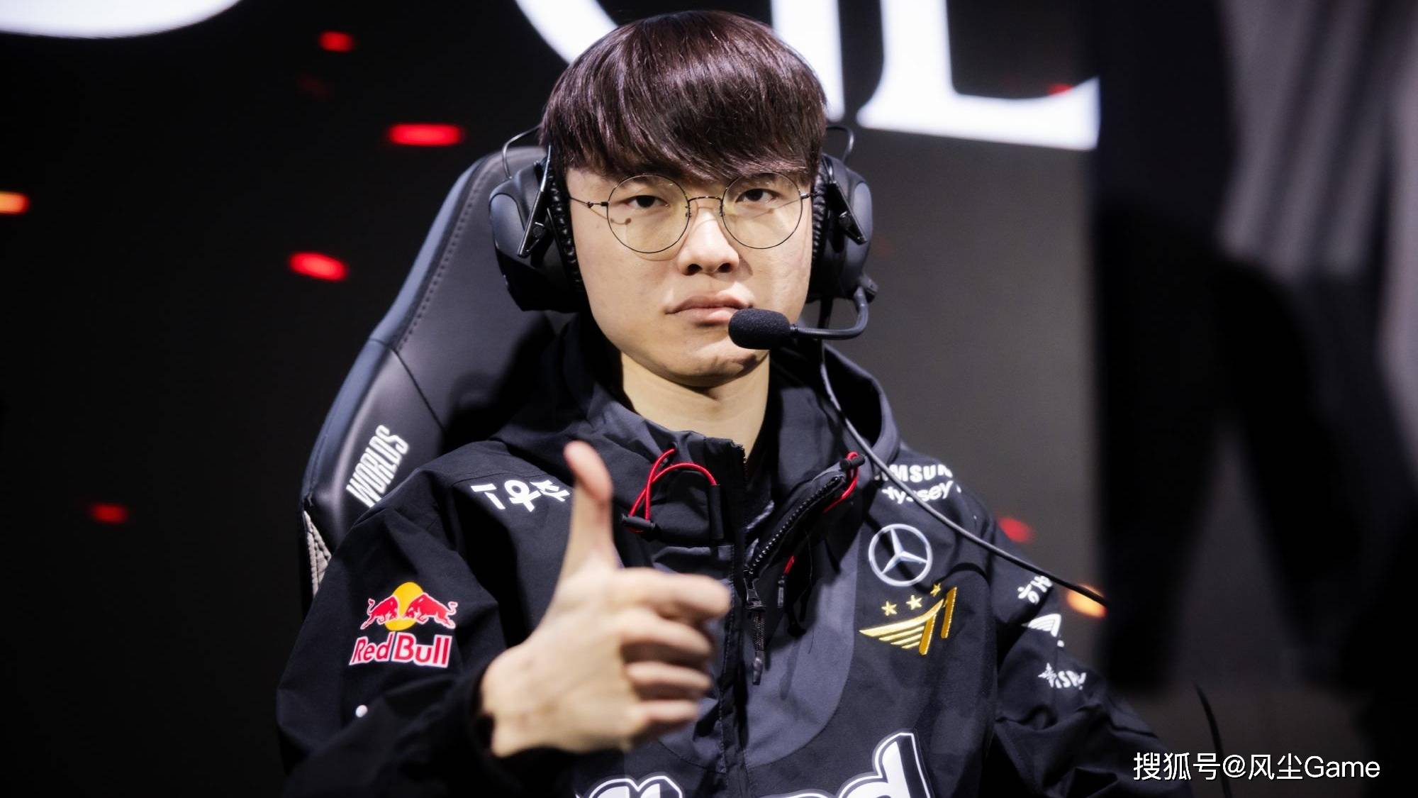 LOL传奇中单官宣退役！连续8年进世界赛，巅峰期把IG打到解散