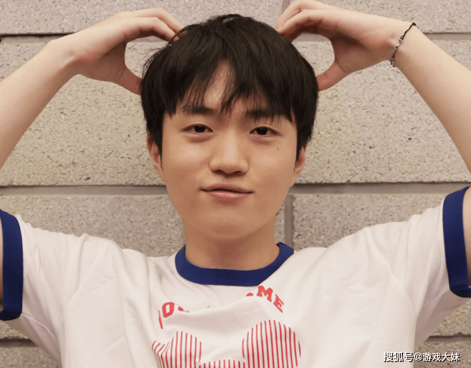 外媒统计S赛选手助攻榜，LPL三人上榜，LCK包揽前二