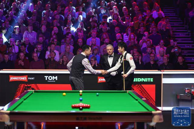 斯诺克 | 大师赛：吴宜泽战胜肖国栋晋级四强