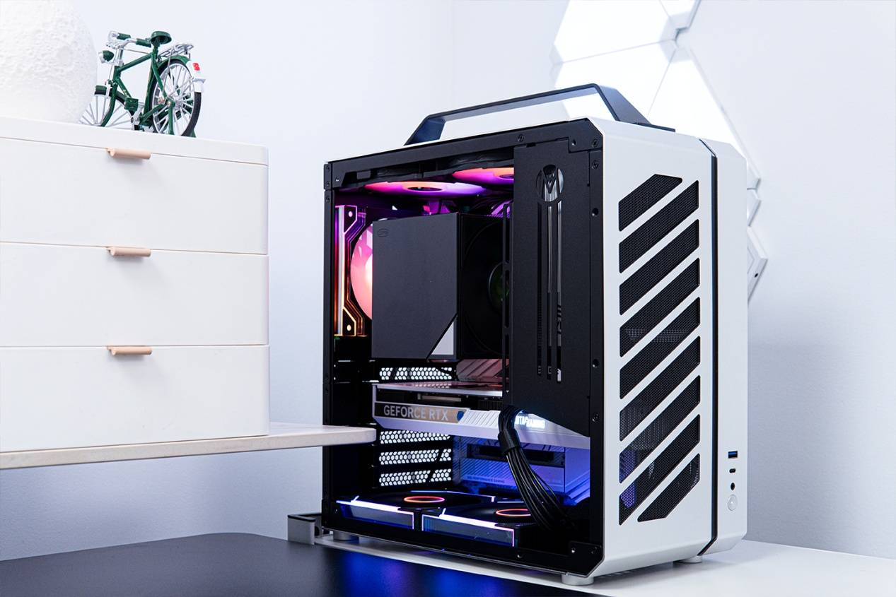 新年新装备，游戏玩家的桌搭外设推荐